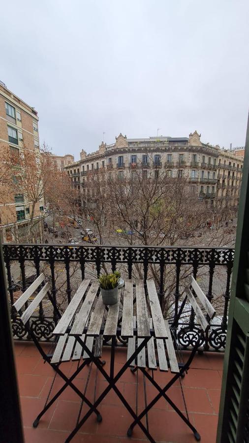 Hostal Eixample Barselona Dış mekan fotoğraf