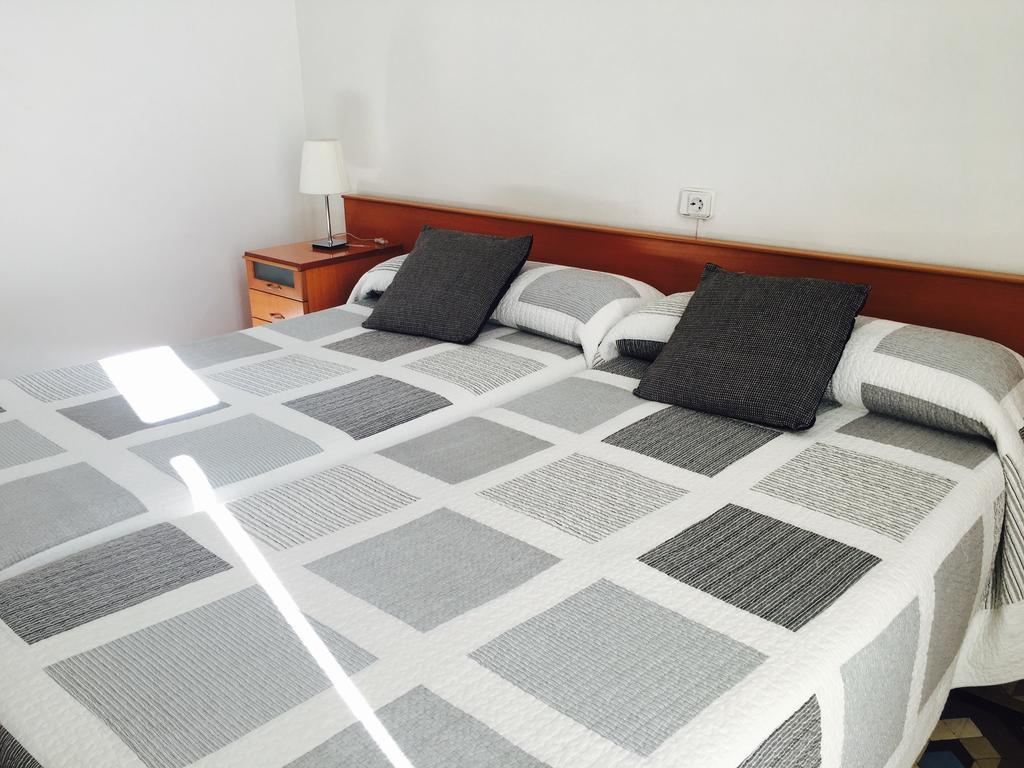 Hostal Eixample Barselona Oda fotoğraf
