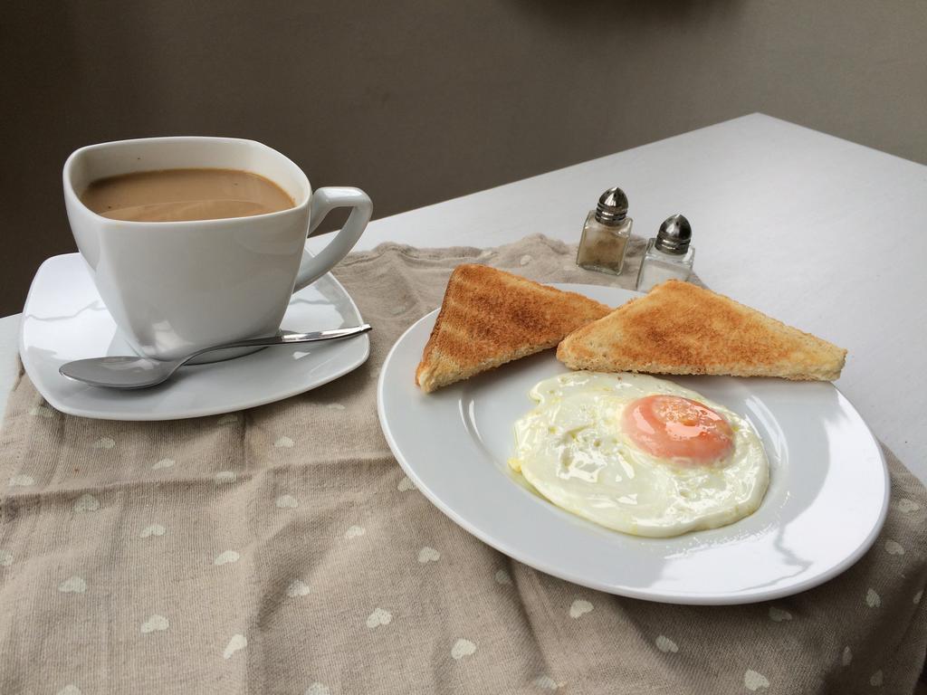 Hostal Eixample Barselona Dış mekan fotoğraf