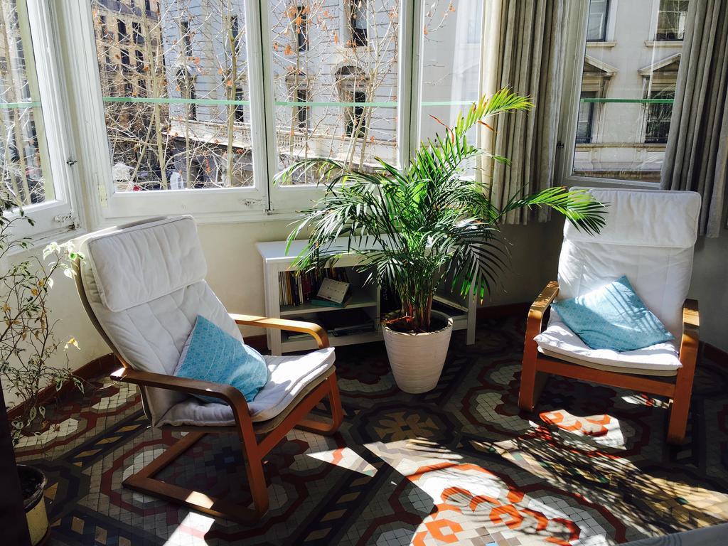 Hostal Eixample Barselona Dış mekan fotoğraf